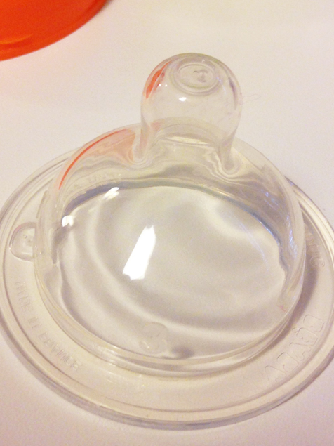 Большой фото обзор бутылочек и аксессуаров.