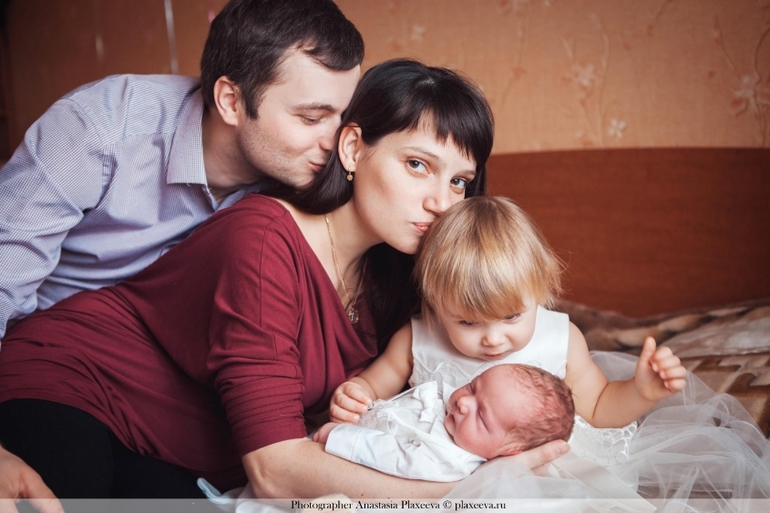 выписка из роддома.