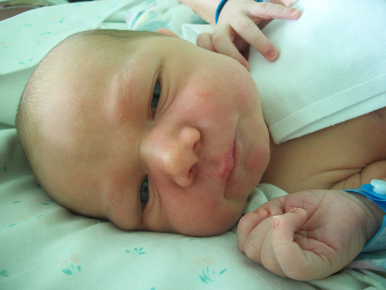 Костику 10 месяцев. Как меняются детки