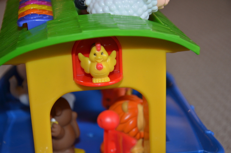 Дочкины игрушки