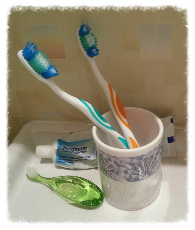 Ах! эта первая зубная щетка!