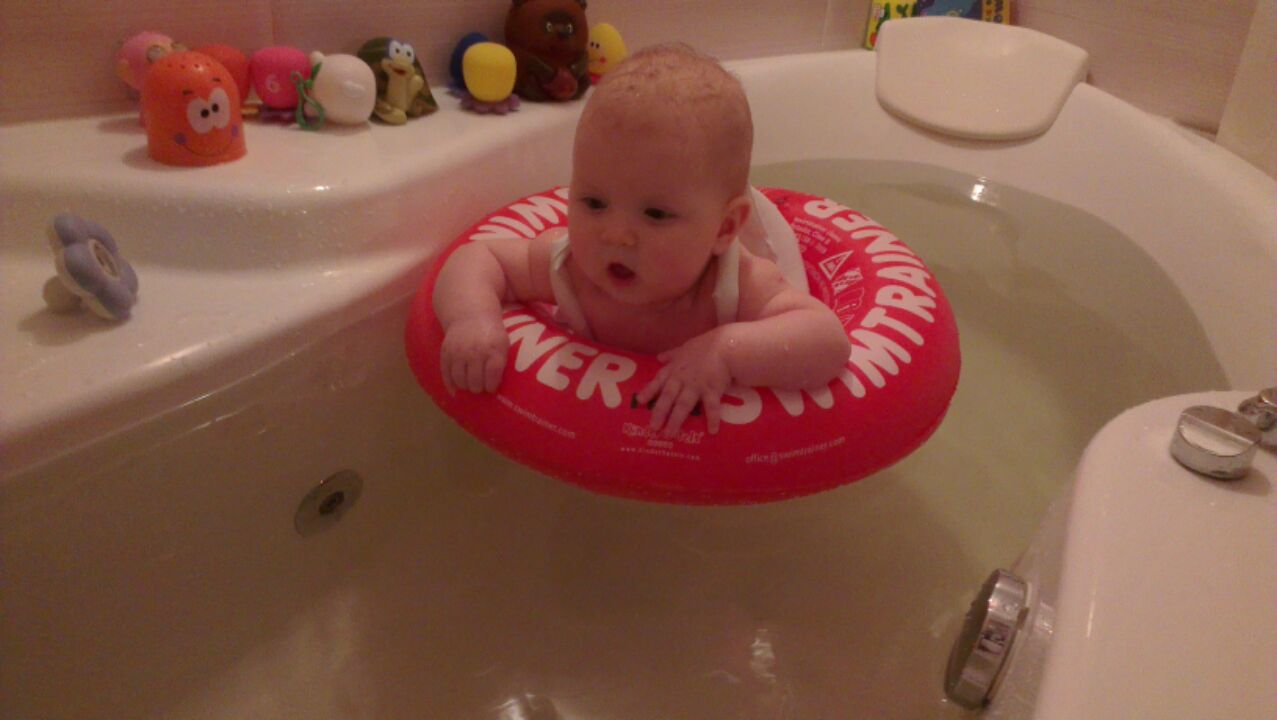 Кирочка и её шестой месяц!