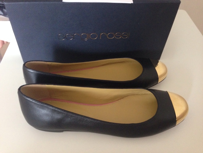 Sergio Rossi! Балетки наимягчайшие а ля Шанель!!! На 38,5-39 р цена 5500