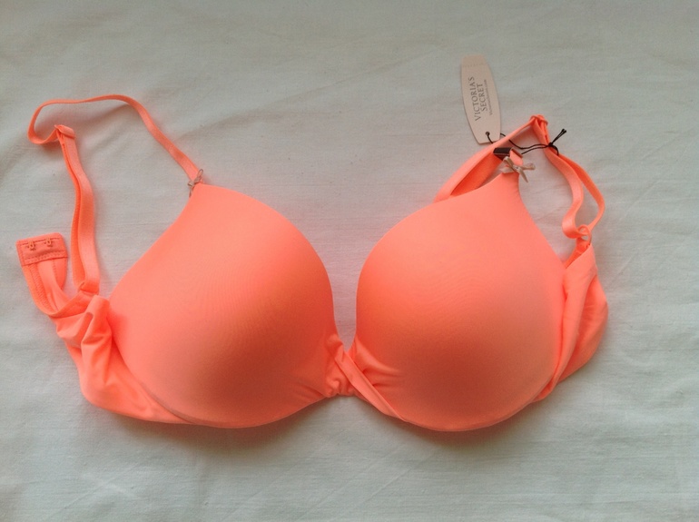 Продам нижнее белье Victoria Secret