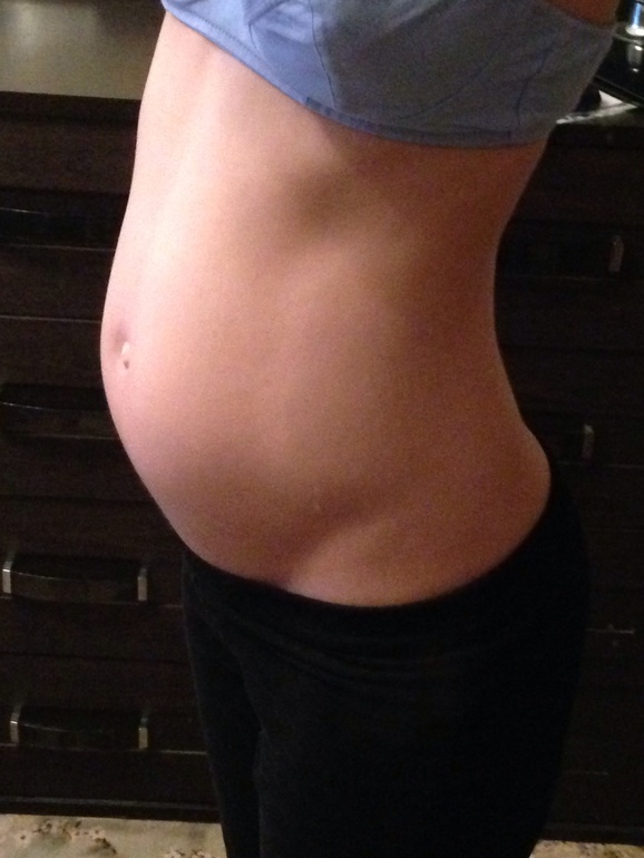 Экватор) а еще недавно носилась с тестами разглядывая вторую полоску))) общая прибавка 5,5 кг с первой явки:))