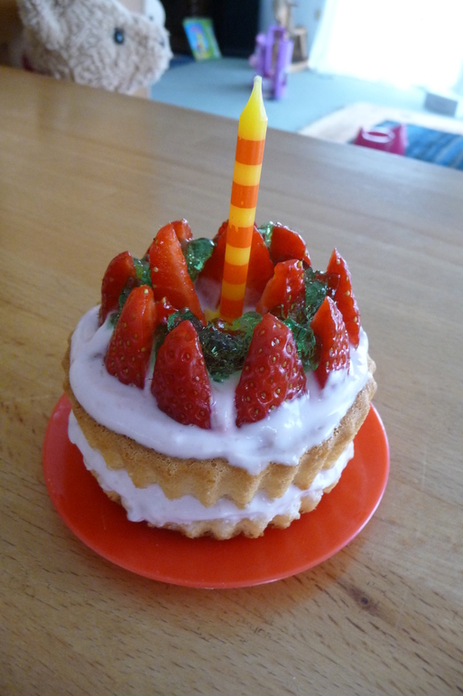 День рождения любимой куклы Матильды! (Эвочке 2 годика)