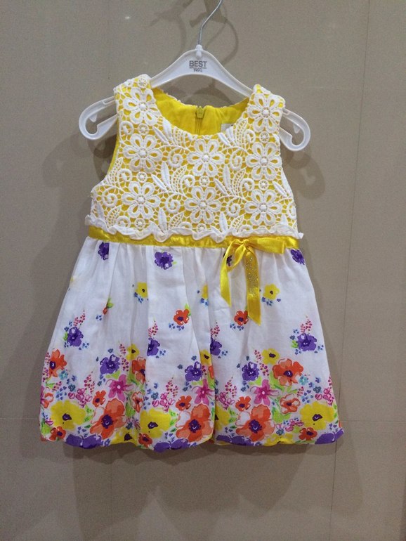 Нарядная одежда в идеальном состоянии. Тюмень, почта.