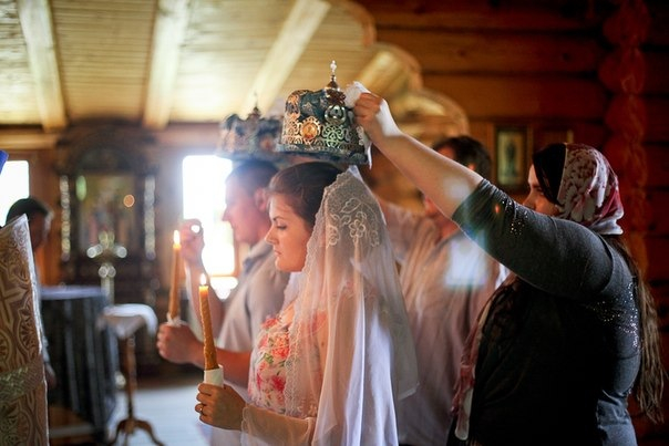 Теперь мы муж и жена)