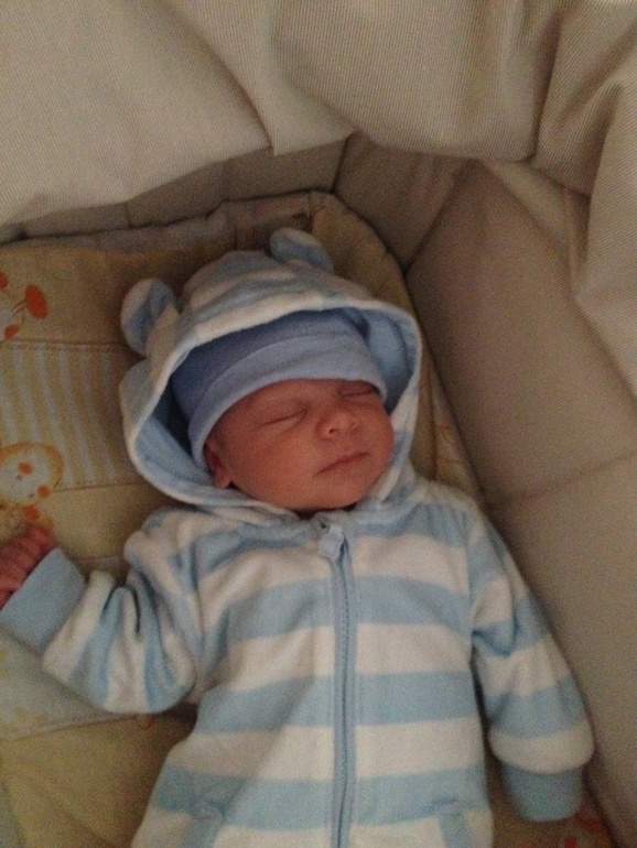 Нам уже месяц!