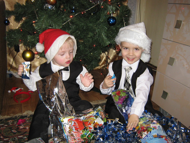 Праздник к нам приходит)))