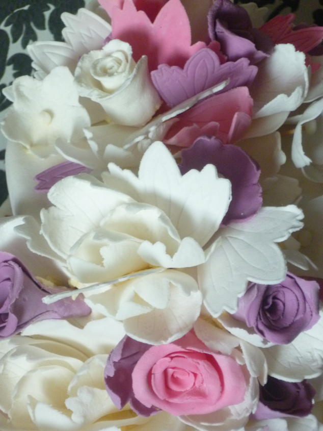 Для девушки с цветами.