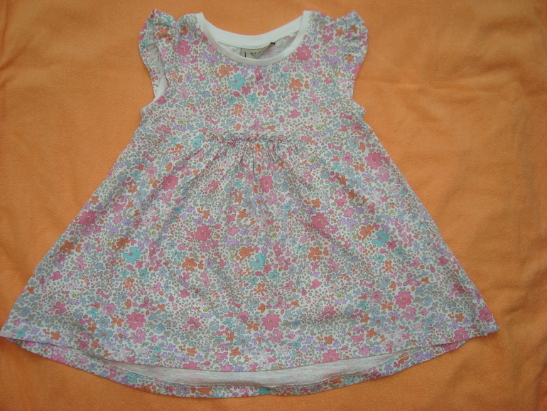 Мой первый хваст Next или посылка из Англии за 3 дня!!!