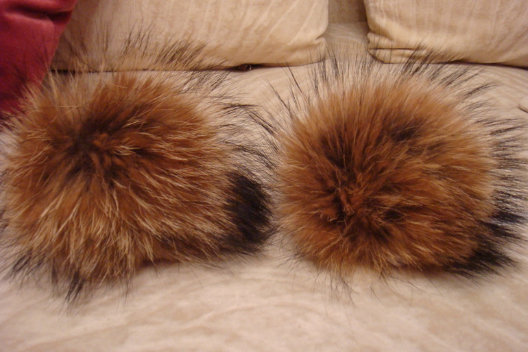 ♥♥♥ПОМПОНЫ ИЗ МЕХА ПЕСЦА И ЕНОТА♥♥♥