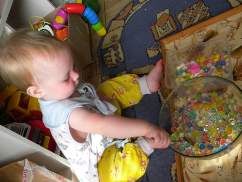 Играем с Машей ( 1 г.)