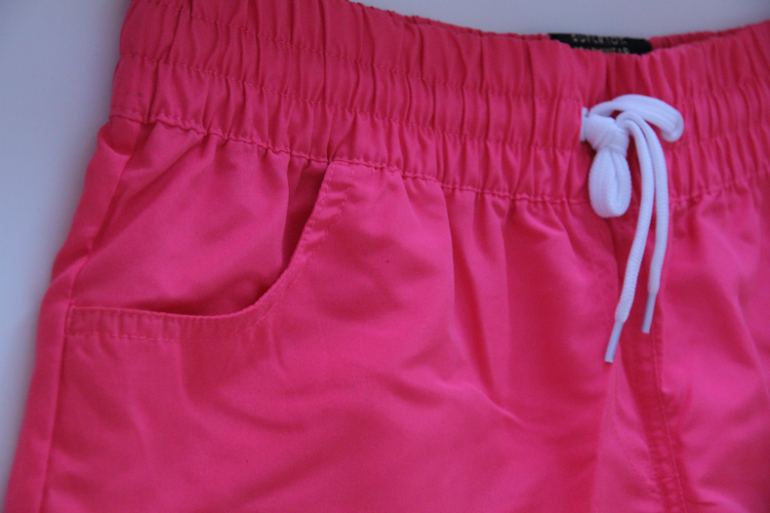 шорты Olympia 2014 ,белые,розовые,в цветочек!