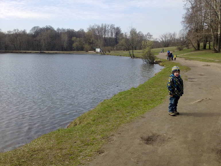 У Петруши мамин день