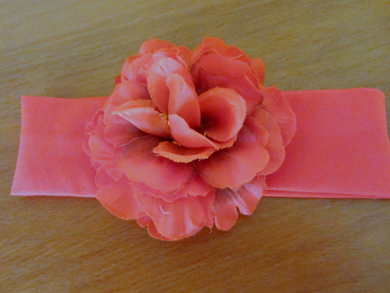 Продам шикарное платье для маленькой модницы на годик