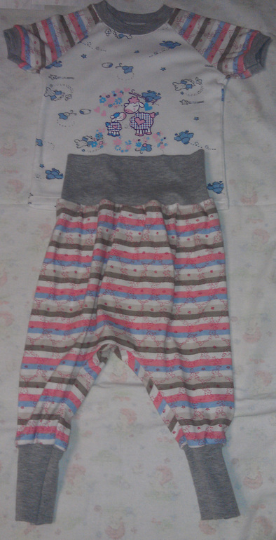 Пошилось для дочки.