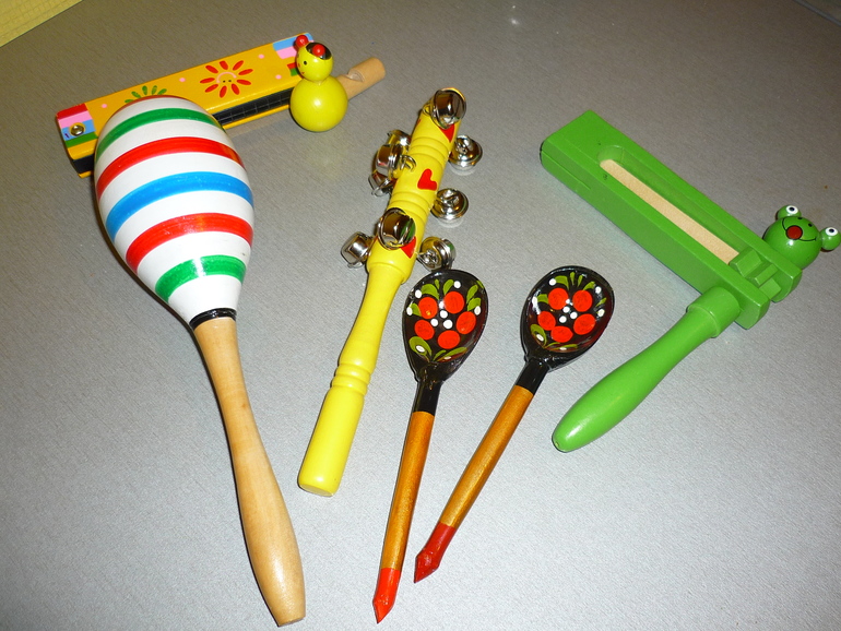 Наши музыкальные игрушки!