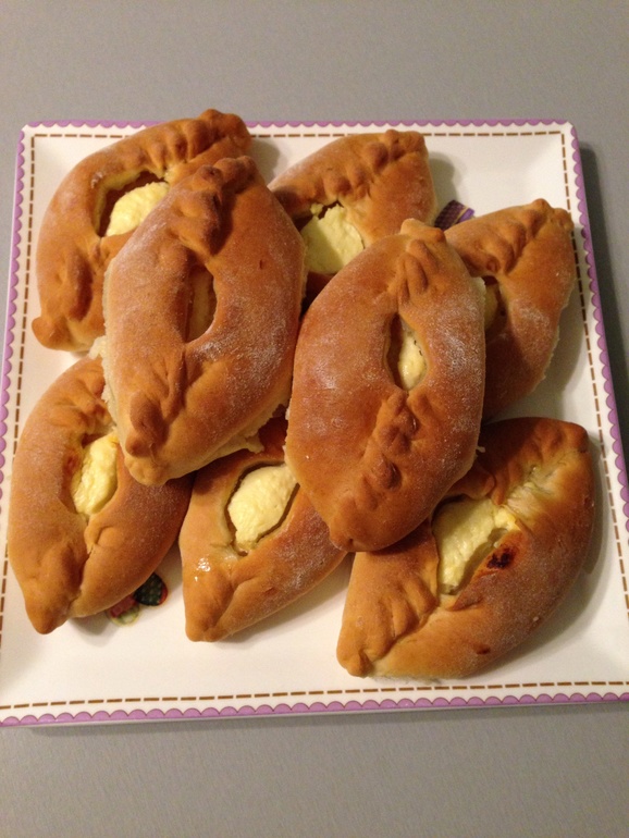 Ватрушки к чаю)