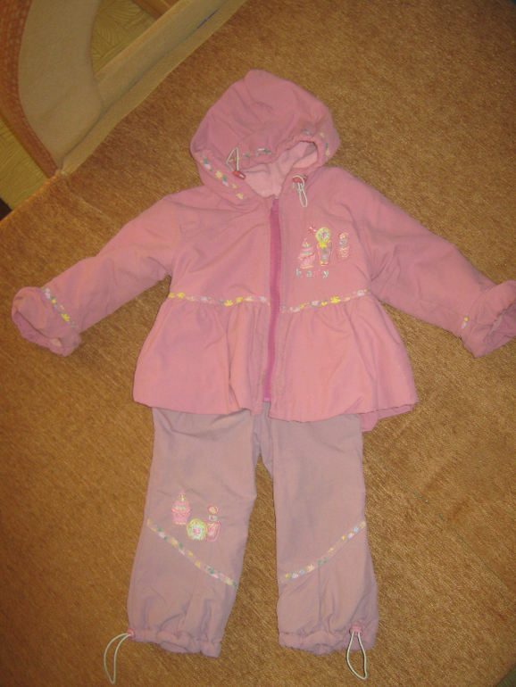 Демисезонный костюм для девочки _ 1200 руб