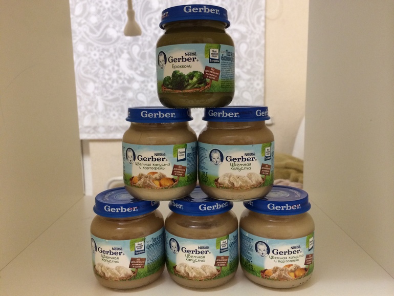 Продам пюре Гербер. Разумеется не вскрытые. Срок годности до 2015 года. Цена за 6 шт. 150 руб.