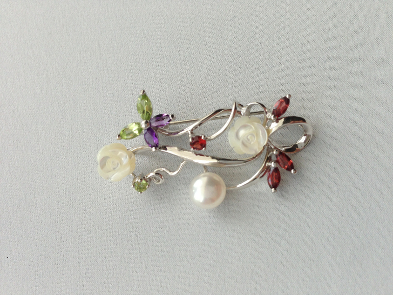 Украшения из серебра 925 пробы