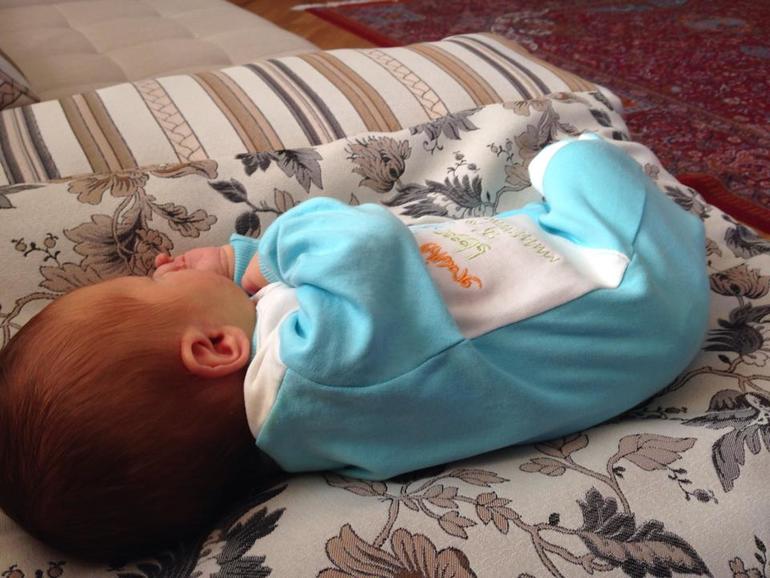 Алишке 1 месяц!)