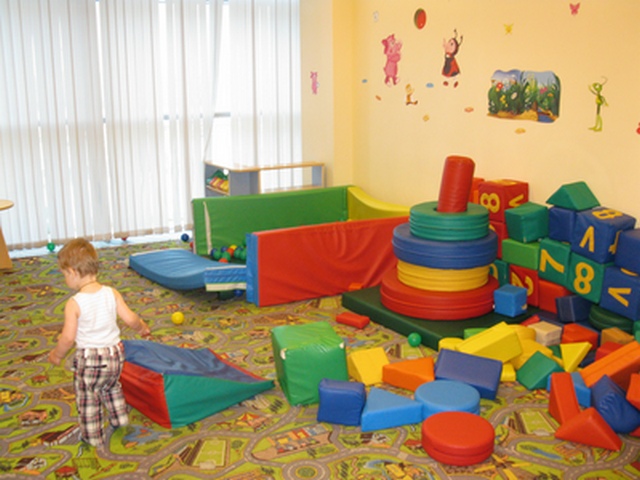 Светлогорск в мае с сыном год и 9 месяцев