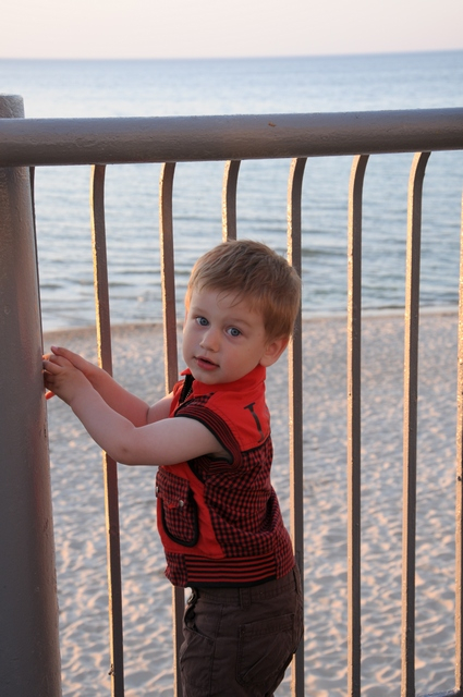 Светлогорск в мае с сыном год и 9 месяцев