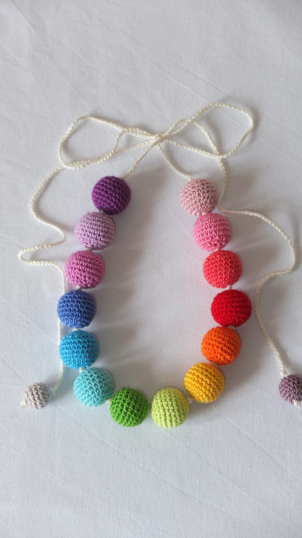 Яркие слингобусы.