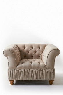 Выбрать кресла в новую гостиную