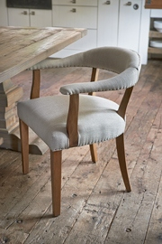 Как правильно выбрать стол и стулья.