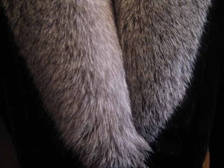 Оригинальная шуба (мутон+писец)