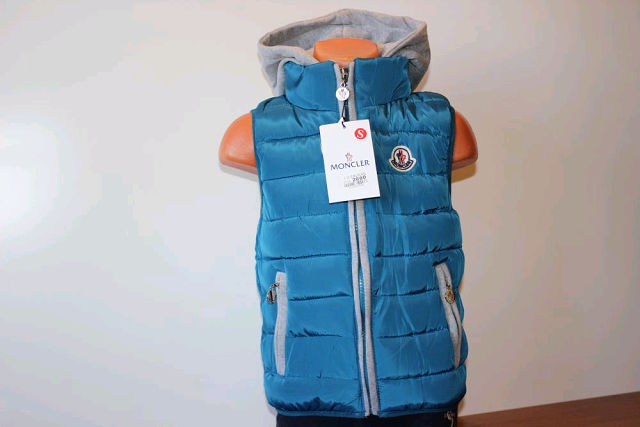 Модные жилетки д/м и д/д от 1 до 9 лет Moncler, Armani,Kenzo от 750 руб.в наличии м.Новокосино
