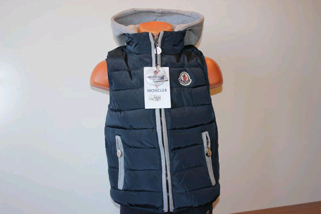Модные жилетки д/м и д/д от 1 до 9 лет Moncler, Armani,Kenzo от 750 руб.в наличии м.Новокосино