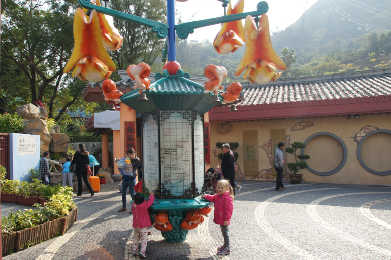 Гонконг с детьми