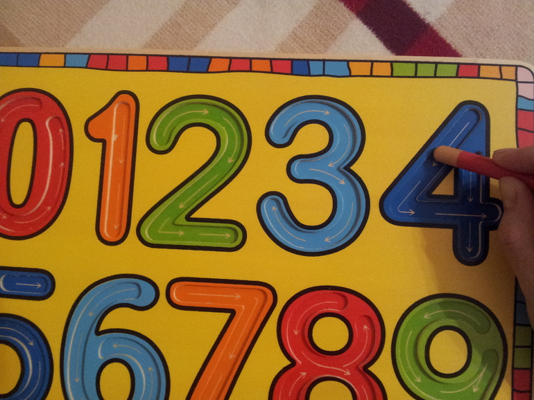 Доска с цифрами