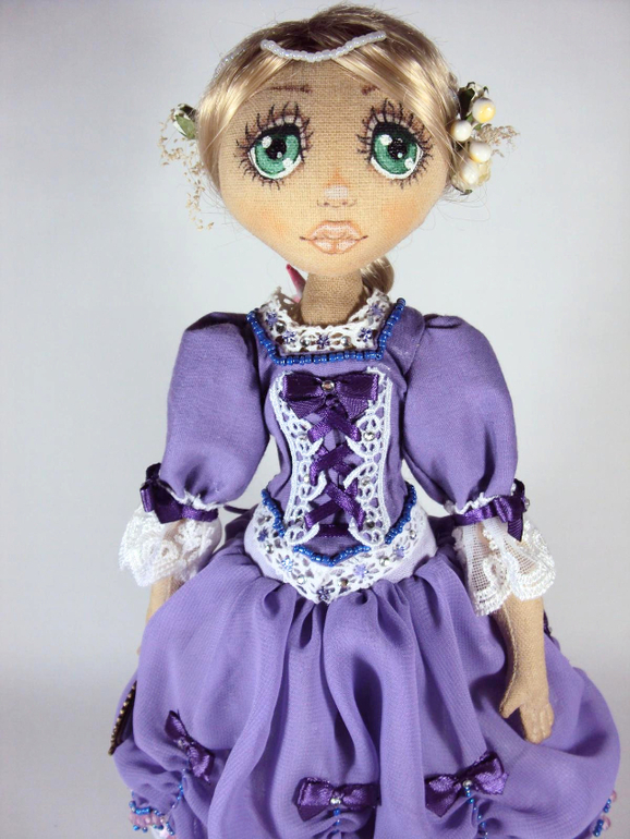 Коллекционная текстильная кукла