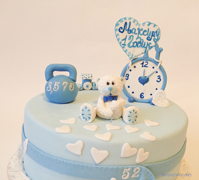 Тортик на Годик)