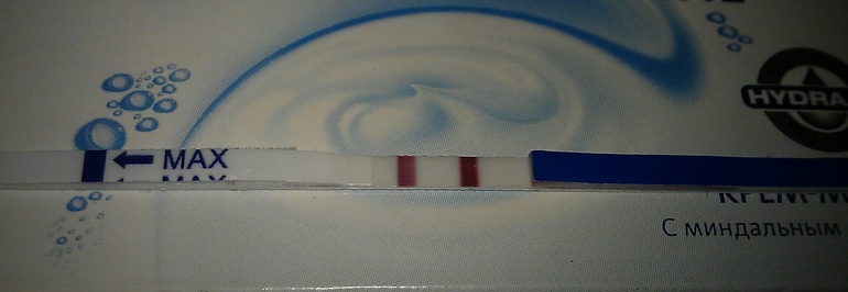 8 день задержки.вечер.дешевый тест за 10 рублей