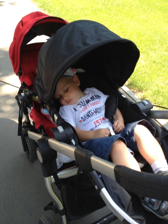 теперь и мы с baby jogger city select