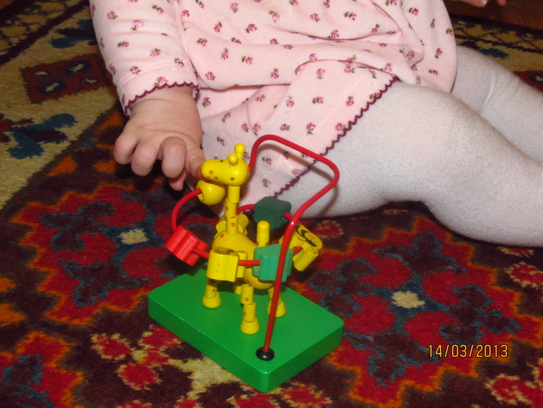 Развивающие игры и  занятия для ребенка 9-10 месяцев.