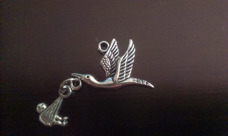 Аист летит к Вам!