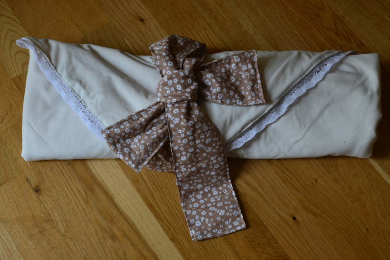 Сшила детское одеяльце "zavinovačka"