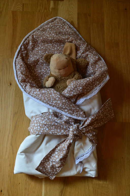 Сшила детское одеяльце "zavinovačka"