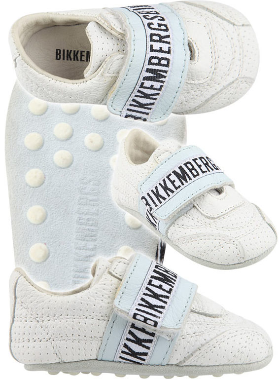 Куплю кроссовки bikkembergs на мальчика,новые или в отличном состоянии.