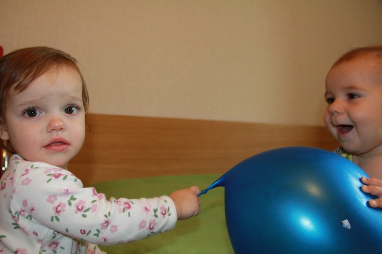 А что я Вам сейчас расскажу) Ник вчера ходил в гости без меня)