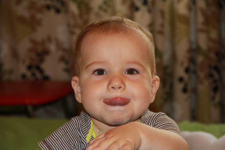 А что я Вам сейчас расскажу) Ник вчера ходил в гости без меня)