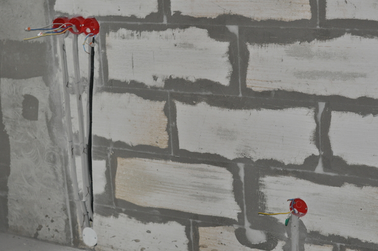 Продам 1 ком. кв-ру в г. Пушкино. Под ремонт.